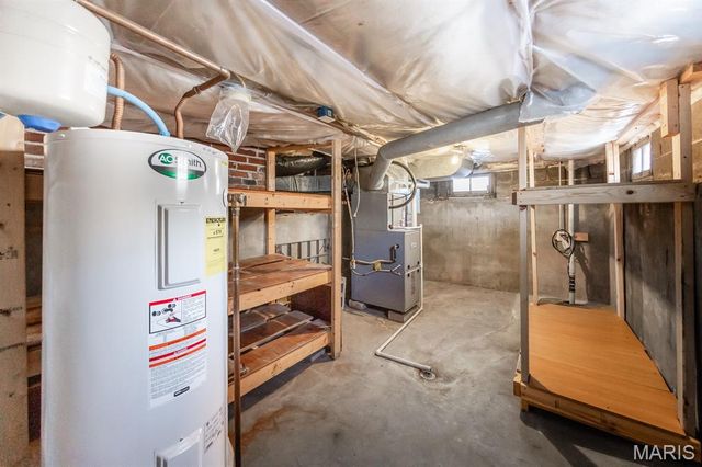 824 W State Street, Mascoutah, IL 62258