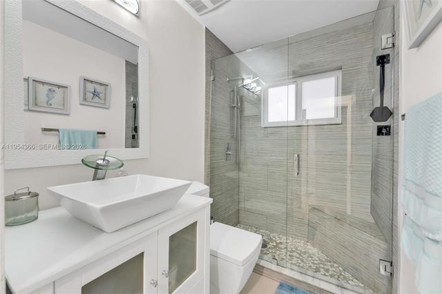 3246 NW 204th Ter, Miami Gardens, FL 33056