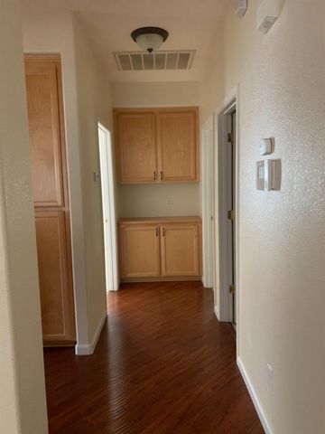 3532 Lauding Way, Modesto, CA 95355