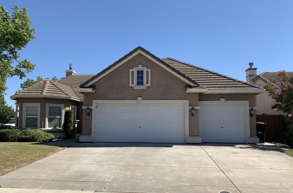 3532 Lauding Way, Modesto, CA 95355