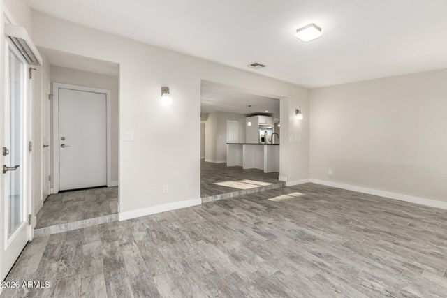 2421 N 68TH Street, Scottsdale, AZ 85257