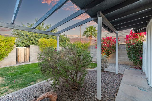 2421 N 68TH Street, Scottsdale, AZ 85257