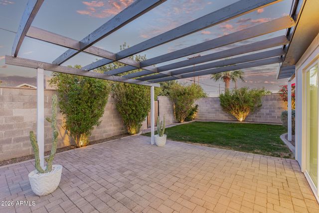 2421 N 68TH Street, Scottsdale, AZ 85257