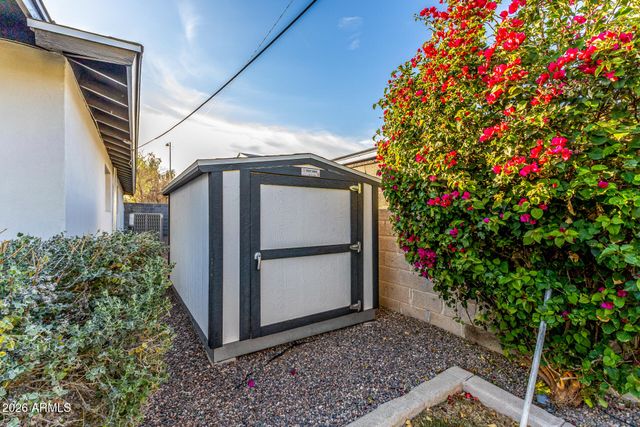 2421 N 68TH Street, Scottsdale, AZ 85257
