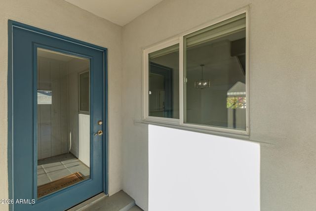 2421 N 68TH Street, Scottsdale, AZ 85257