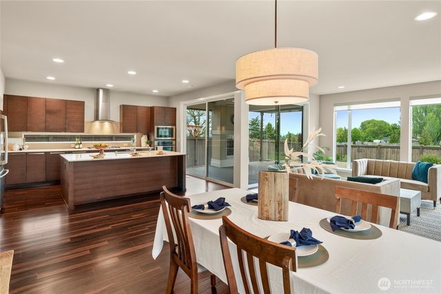 8007 9th Place SE, Lake Stevens, WA 98258
