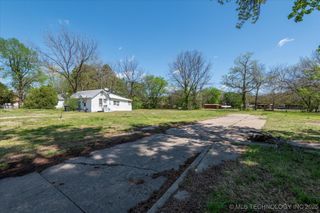 822 S Choctaw Avenue, Bartlesville, OK 74003