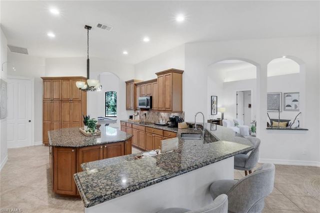 4480 1st AVE NW, Naples, FL 34119