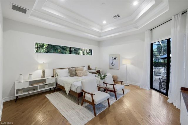 4480 1st AVE NW, Naples, FL 34119