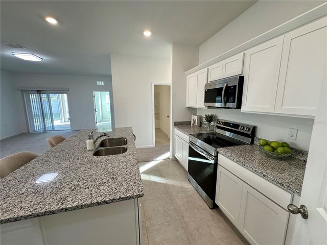 487 HENNEPIN LOOP, Lake Wales, FL 33898