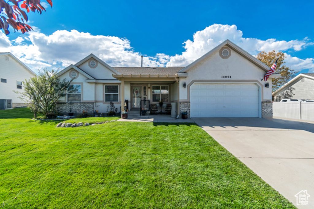 14054 S ELK HORN PEAK DR, Riverton, UT 84096