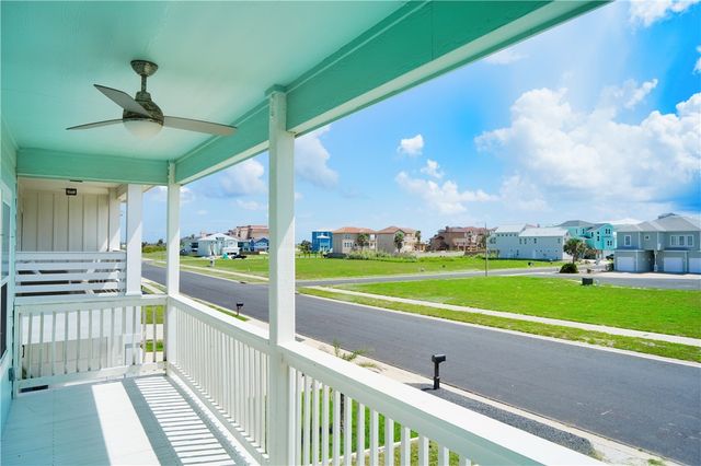 7570 La Concha Blvd, Port Aransas, TX 78373