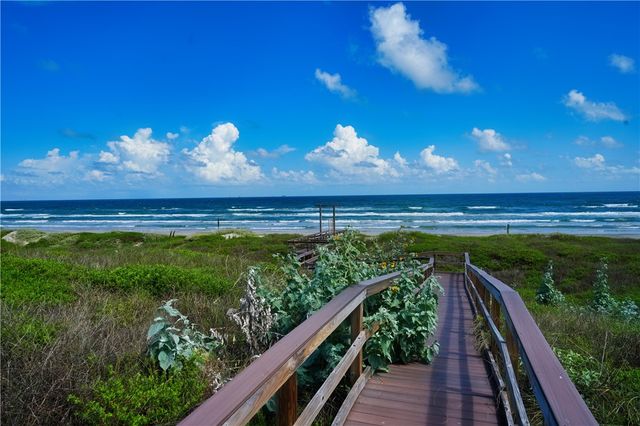 7570 La Concha Blvd, Port Aransas, TX 78373