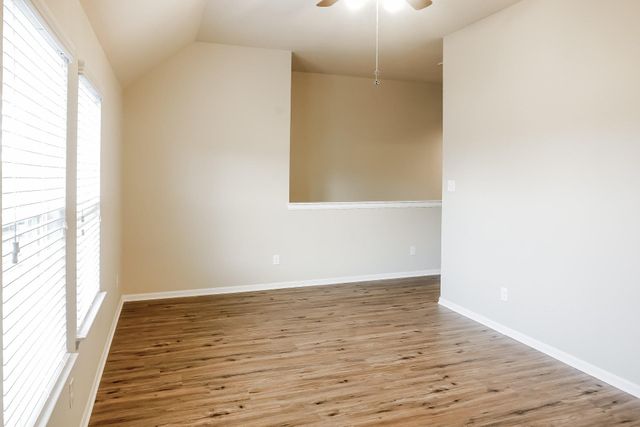 19011 Woodland Leaf Lane, Tomball, TX 77375
