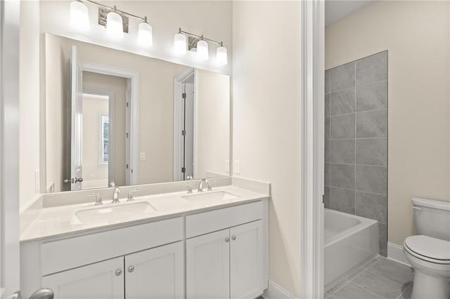 136 Village Green Avenue, Woodstock, GA 30189