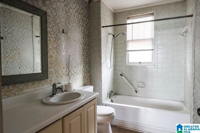 923 HIGHLAND AVENUE, Anniston, AL 36207