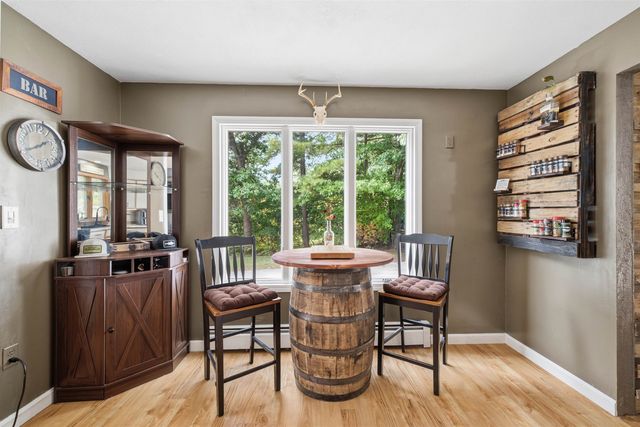 38 Eayers Pond Road, Hudson, NH 03051