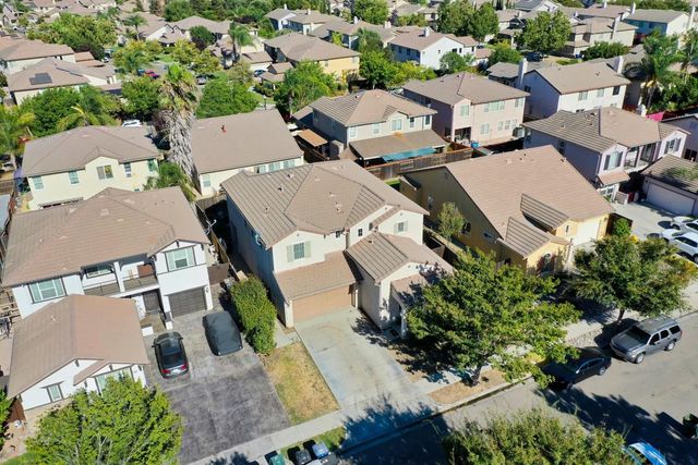 500 Ridge Creek Ln, Patterson, CA 95363