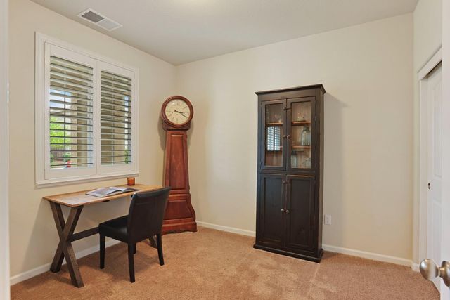 3828 Lookout Dr, Modesto, CA 95355