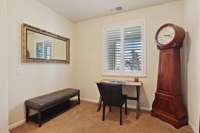 3828 Lookout Dr, Modesto, CA 95355