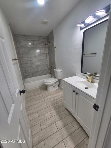 3310 E ANGELA Drive, Phoenix, AZ 85032