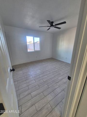 3310 E ANGELA Drive, Phoenix, AZ 85032