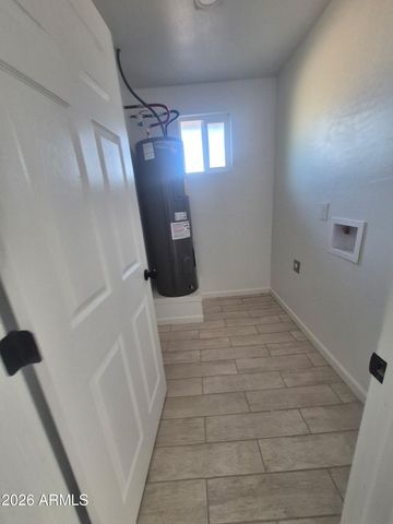 3310 E ANGELA Drive, Phoenix, AZ 85032