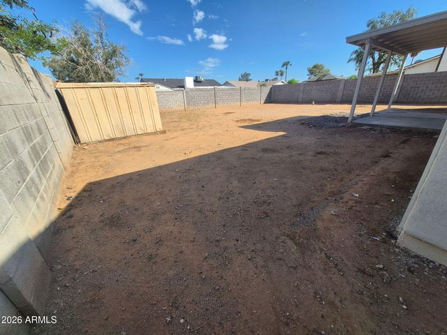 3310 E ANGELA Drive, Phoenix, AZ 85032