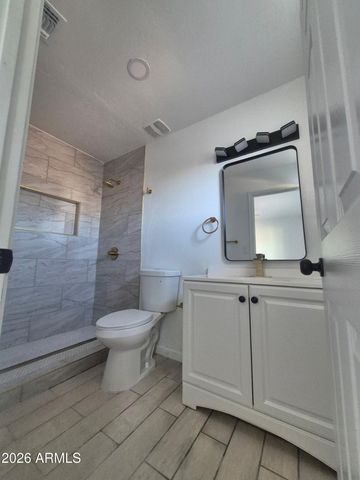 3310 E ANGELA Drive, Phoenix, AZ 85032