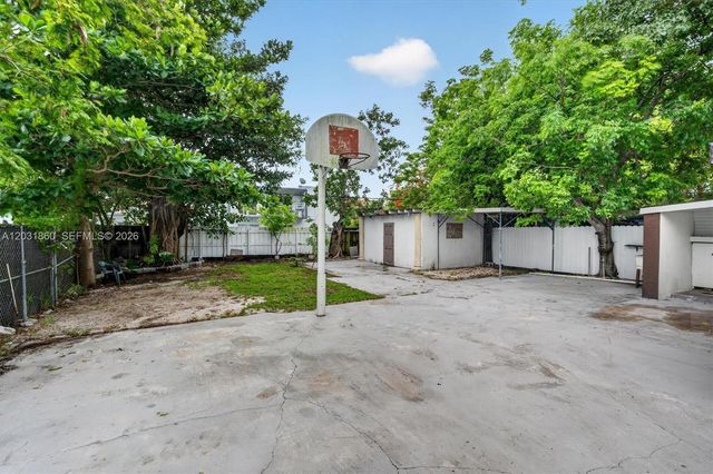 836 NW 29th Terrace, Miami, FL 33127