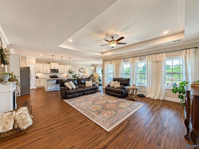 43 Winchester Drive, Decatur, AL 35603