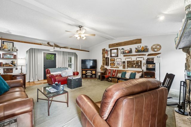 5499 Old Sams Creek Rd, Pegram, TN 37143