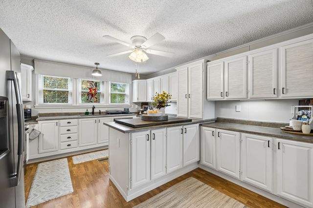 5499 Old Sams Creek Rd, Pegram, TN 37143