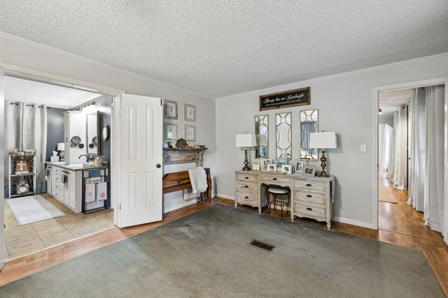 5499 Old Sams Creek Rd, Pegram, TN 37143