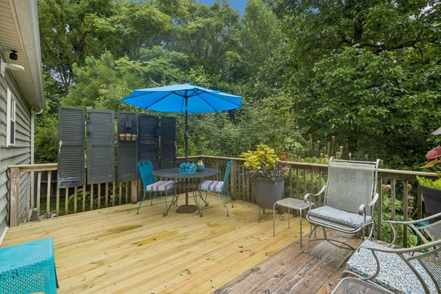 5499 Old Sams Creek Rd, Pegram, TN 37143