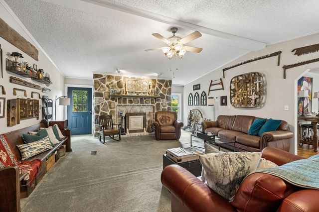 5499 Old Sams Creek Rd, Pegram, TN 37143