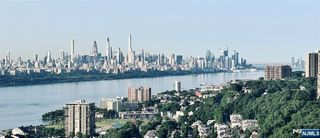 1512 Palisade Avenue 20H, Fort Lee, NJ 07024