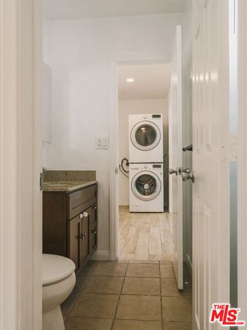 917 N Avenue 51, Los Angeles, CA 90042