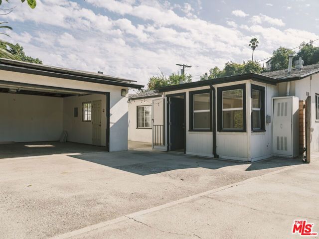 917 N Avenue 51, Los Angeles, CA 90042