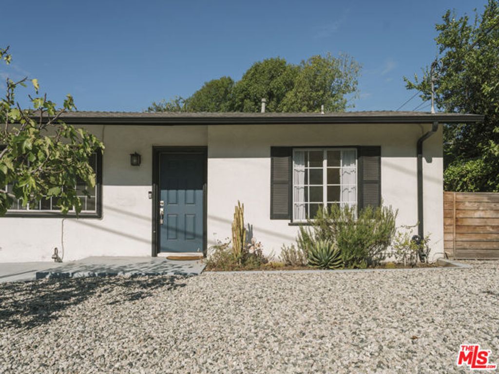 917 N Avenue 51, Los Angeles, CA 90042