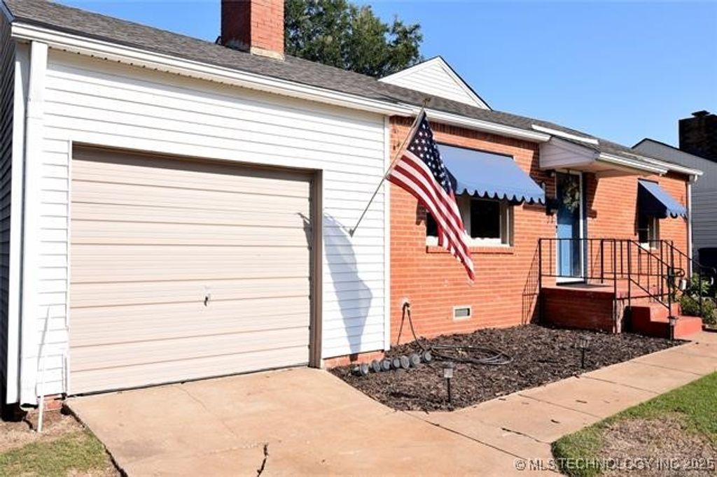 1231 S Winston Avenue, Tulsa, OK 74112