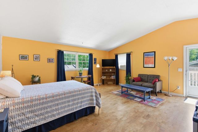 932 Tall Pine Road, Mount Pleasant, SC 29464