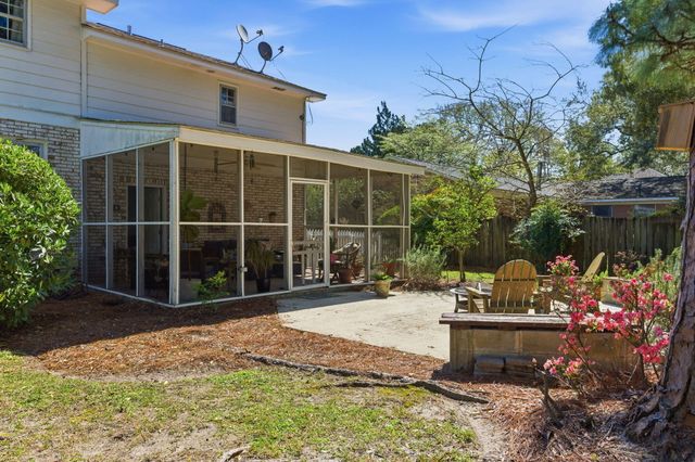 932 Tall Pine Road, Mount Pleasant, SC 29464