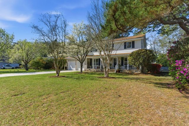 932 Tall Pine Road, Mount Pleasant, SC 29464