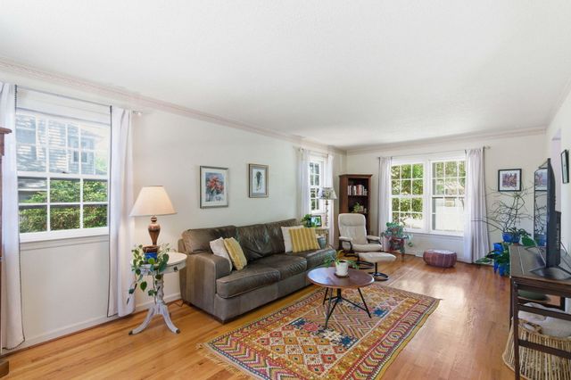 932 Tall Pine Road, Mount Pleasant, SC 29464