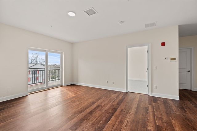 10 Franklin 402, Revere, MA 02151