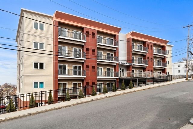 10 Franklin 402, Revere, MA 02151