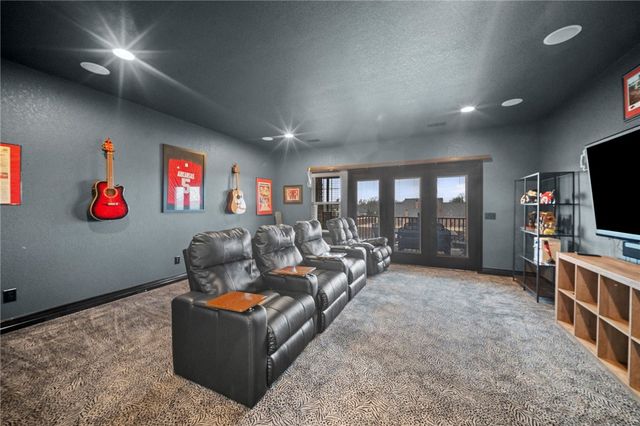 309 Timber Ridge Street, Cave Springs, AR 72718