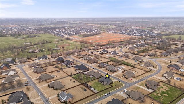 309 Timber Ridge Street, Cave Springs, AR 72718