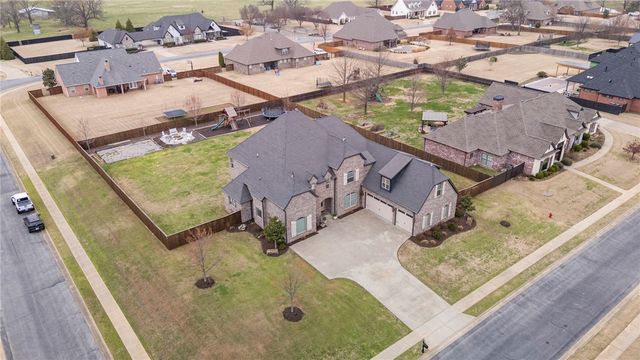 309 Timber Ridge Street, Cave Springs, AR 72718